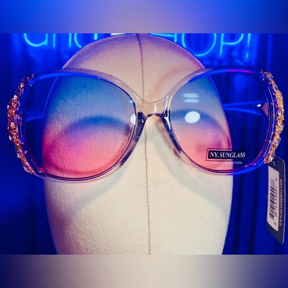 SUNGLASSES: Clear Gray Frame & Lens w/Exquisite Matching Rhinestones, NWT